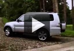 Vídeo: Detalhes do Mitsubishi Pajero Full