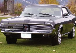 Cougar XR7