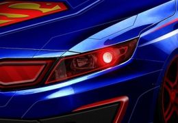 Kia lança versão do Optima comemorativa Superman