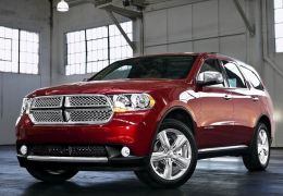 Dodge Durango chega ao Brasil