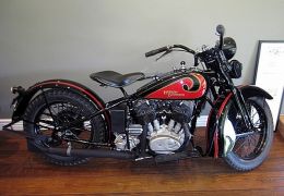 Harley de Steve McQueen vai a leilão