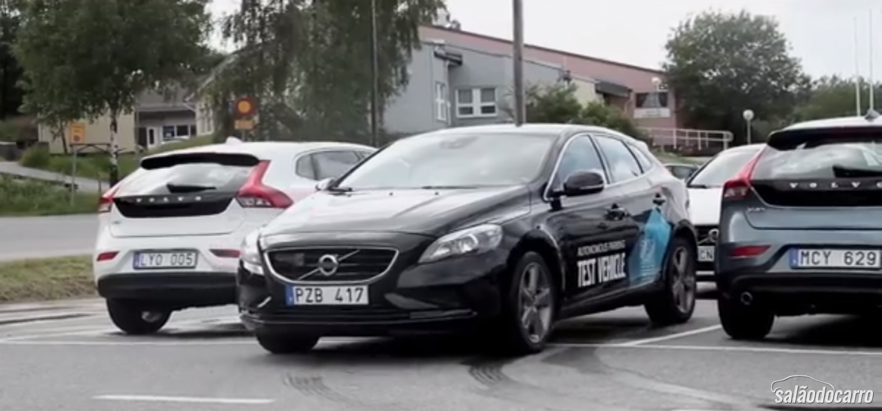 Volvo mostra seu manobrista virtual