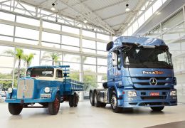 Comemoração de 2 milhões veículos comerciais vendidos pela Mercedes-Benz