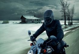 Moto no inverno