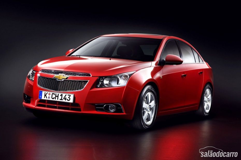 GM anuncia atraso no lançamento do novo Cruze