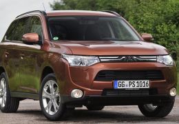 Detalhes do Mitsubishi Outlander 2013