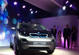 BMW i3 – carro elétrico – deve chegar no Brasil em 2014