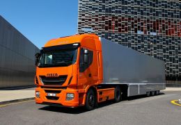 Iveco apresenta o caminhão extrapesado Hi-Way