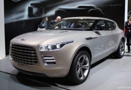 Aston Martin Lagonda apresenta espaço, conforto e boa aceleração