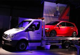 Linha de implementos da Mercedes-Benz Sprinter para a Fenatran