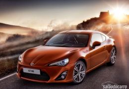 Toyota GT86 promete maior leveza e aceleração