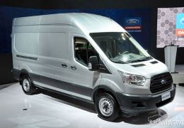 Nova Ford Transit é apresentada na Fenatran