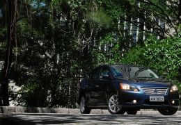Teste do Nissan Sentra 2.0 16V SL