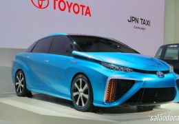Toyota apresenta o carro conceito ecológico FCV