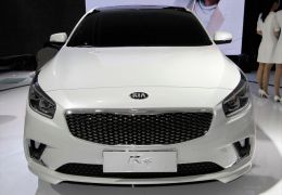 Kia anuncia conceito K4