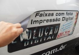 Como retirar adesivos do seu carro