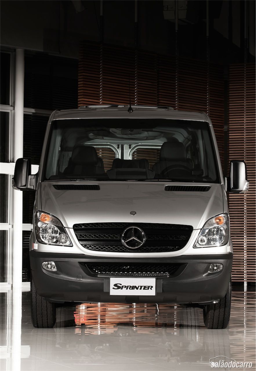 Nova Mercedes-Benz Sprinter 415 CDI 9+1