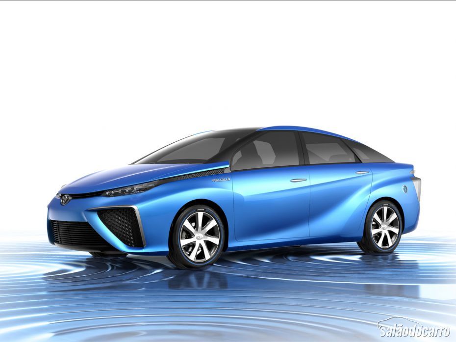 Toyota anuncia carro movido a hidrogênio para 2015