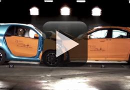 Veja teste de batida entre Smart Fortwo e Merecdes Classe S