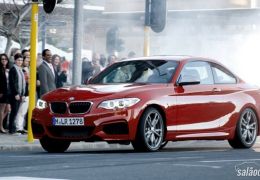 BMW M235i chega ao Brasil por R$ 229.950