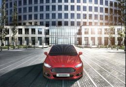 Ford cria faróis que reproduzem a luz do dia