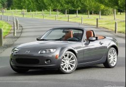 Mazda MX-5 celebra 25 anos de História