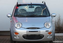 Novo Chery QQ ACT 2015 chega por R$ 25.990