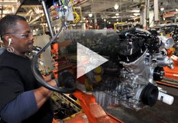 Veja como funciona a fábrica dos motores EcoBoost 2.0 da Ford