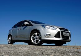 Teste do Ford Focus SE 1.6 Powershift