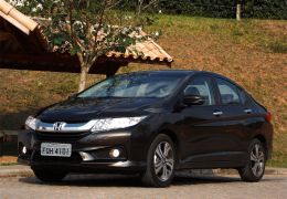 Impressões do Honda City 2015