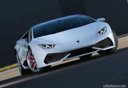 Lamborghini Huracán chega ao Brasil por R$ 1.85 milhão