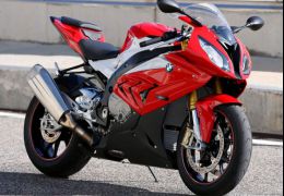 BMW apresenta nova S1000 RR 2015