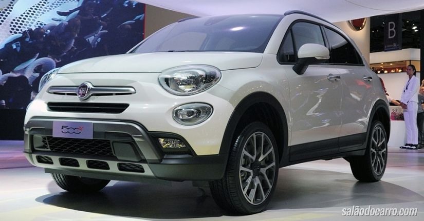 Fiat 500X é apresentado no Salão de Paris