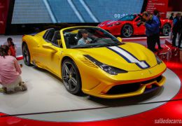 Ferrari apresenta 458 Speciale A