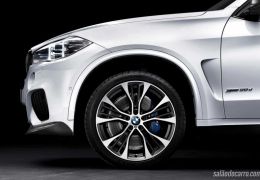 BMW X5 comemora 15 anos de história