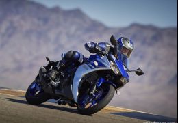 Yamaha revela o modelo YZF-R3
