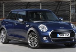Mini One First 5 ganha motor de 75 cavalos