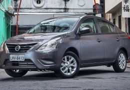 Nissan lança novo Versa 1.0