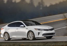 Novo Kia Optima 2016 é revelado no Salão de Nova York
