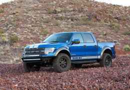 Shelby revela sua picape Baja 700