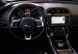 Teste do Jaguar XE