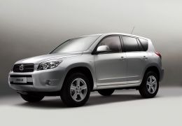 Toyota RAV4 sofre recall no Brasil