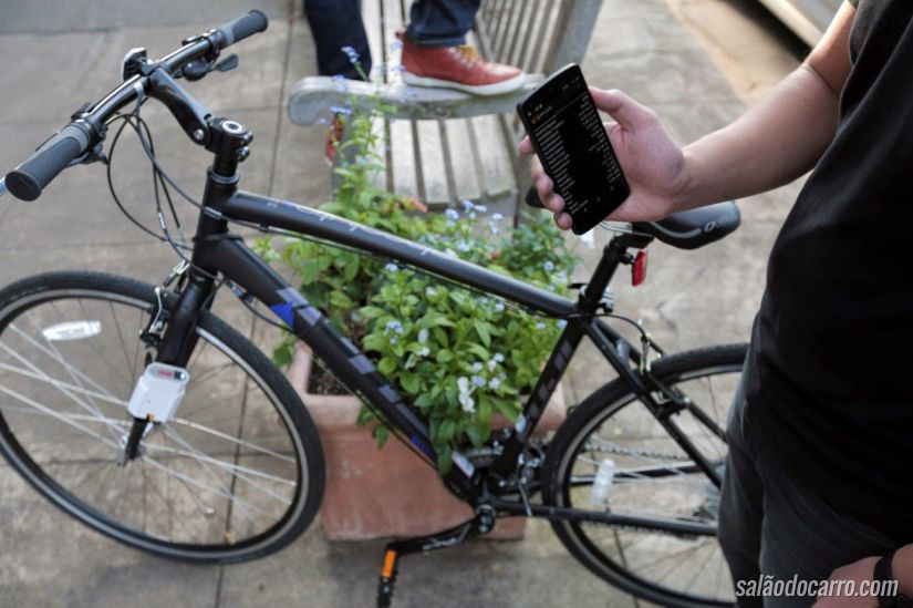 Ford lança sistema para melhorar interação entre carros e bicicletas