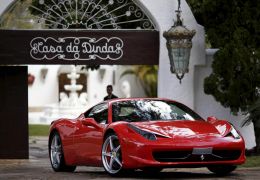 3 carros encontrados na casa do Collor