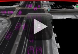 Carro do Google sofre primeiro acidente com feridos leves