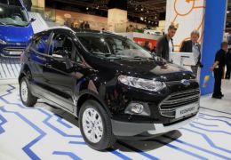 EcoSport 2016 chega sem estepe na traseira à Alemanha