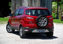 Impressões do novo EcoSport com motor 1.6 e câmbio sequencial