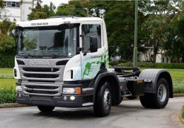 Caminhão com motor a etanol da Scania vira aliado para empresas que querem imagem sustentável