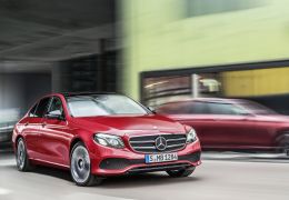 Mercedes Classe E ganha motor 2.0 e turbodiesel
