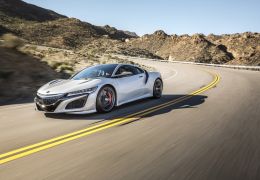 NSX nova geração começa a ser produzido